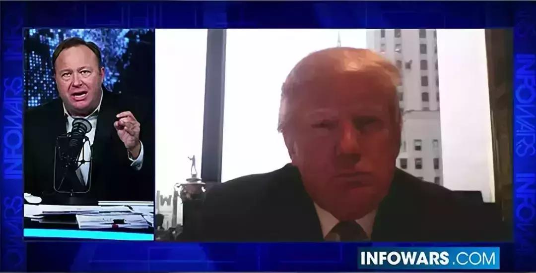 美国人智商欠费,川普带头追捧这个网红,结果全被骗