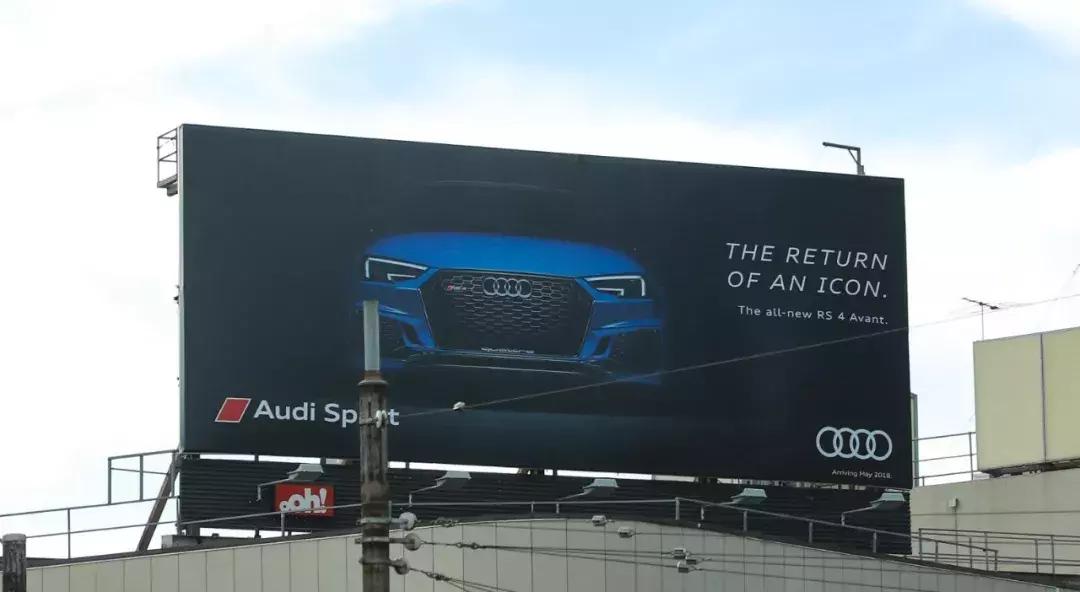 用这台3.0T的大宝马，来感受这座到处充斥着慢节奏的年轻城市