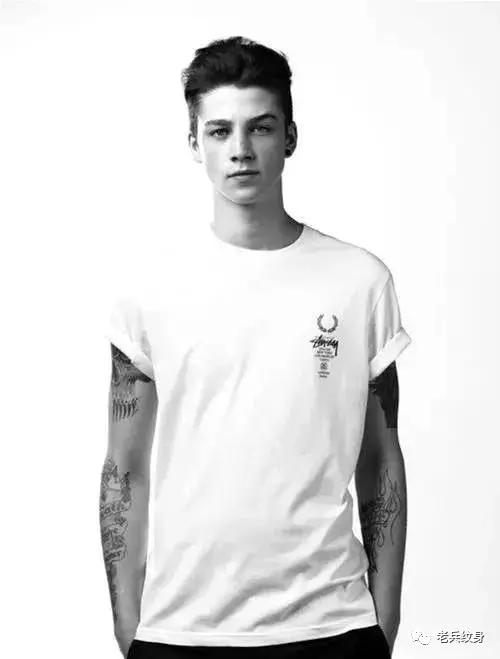 又痞又雅的Ash，仅凭一人之力，就改变了潮流的风向标！