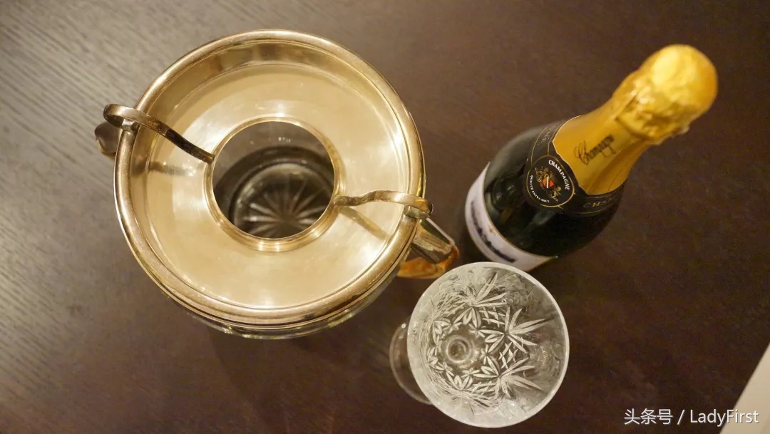 欧洲购物必买化妆品,欧洲购物必买清单法国