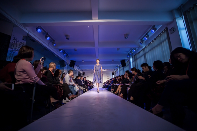 舒朗女装2018冬款,舒朗2020夏女装官网