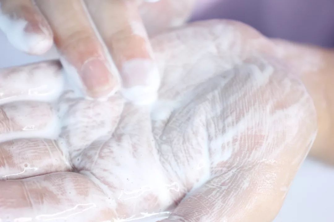 氨基酸洁面是真的还是假的,怎样选真正的氨基酸洁面