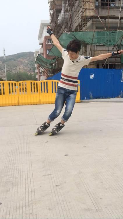 学花式单车,花式刹停