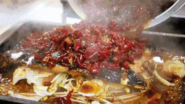 炭火烤鱼好吃还是烤箱烤鱼好吃,烤鱼和火锅哪个更好吃