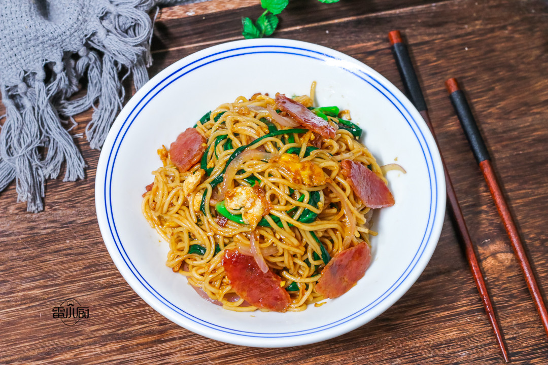 为什么做的炒面吃起来干的很,为什么我做的炒面会粘锅