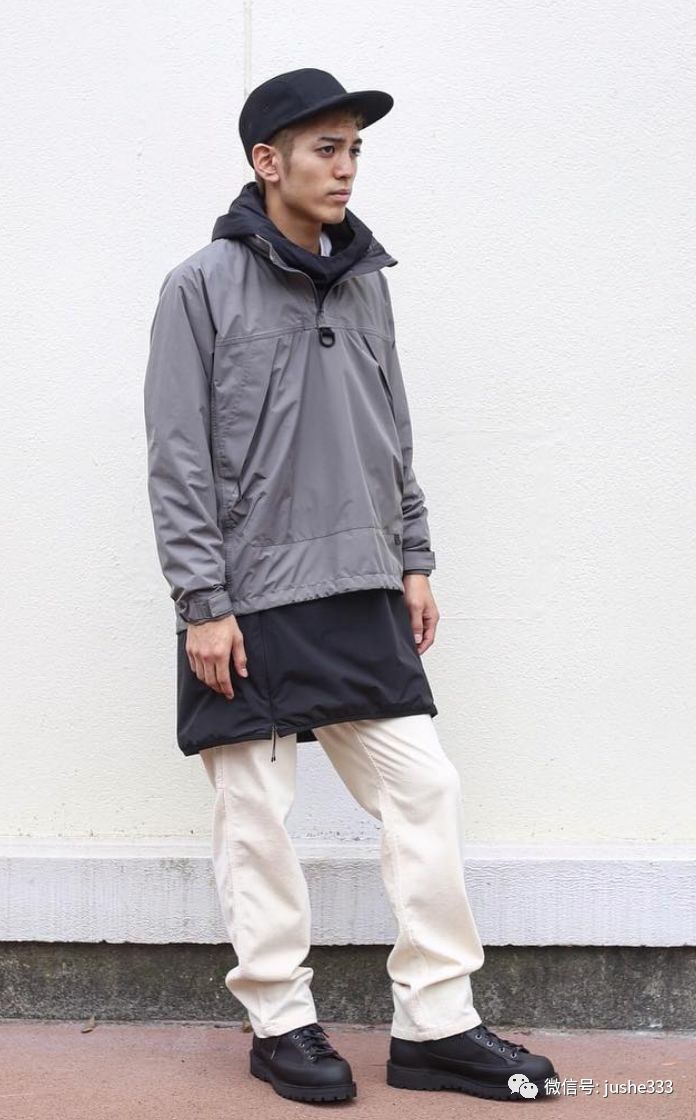 你想要什么衣服,哪个品牌的冲锋衣比较商务