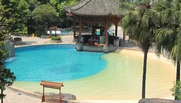 冬日温泉之旅,这个冬天来一场浪漫温泉之旅