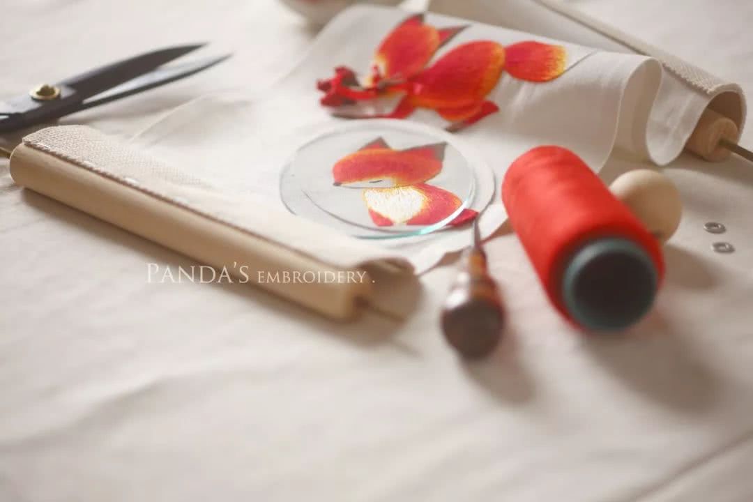 87年美女用针线“撸猫”,还斩获国际大奖,“这猫要活了!”