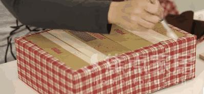 别再把快递盒当废品了，简单改一改就赚大了！