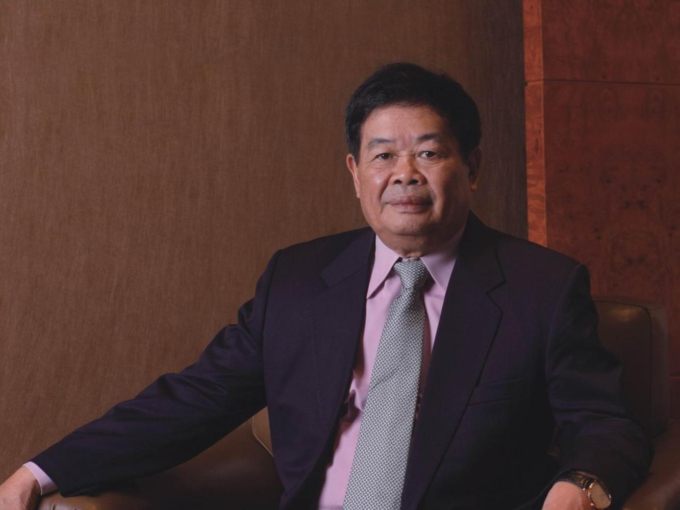 曹德旺捐100亿从哪里来,曹德旺才是真正白手起家的企业家