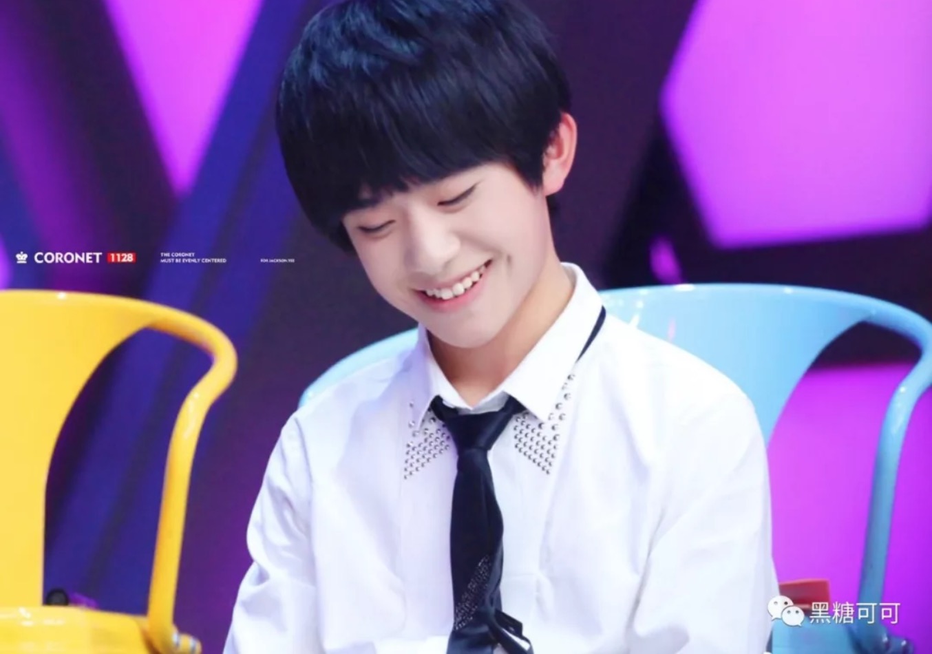 第一批00后易烊千玺,第一批零零后长大