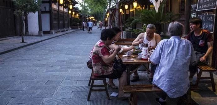 物价太高、工资太少,活得这么辛苦,你为什么还留在吉安?