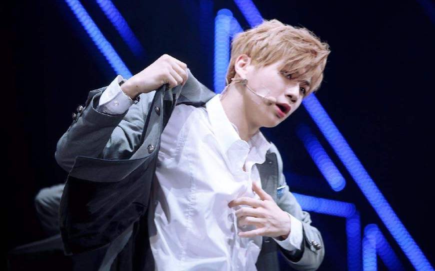 韩爱豆exo现在排第几 (盘点南韩爱豆exo)