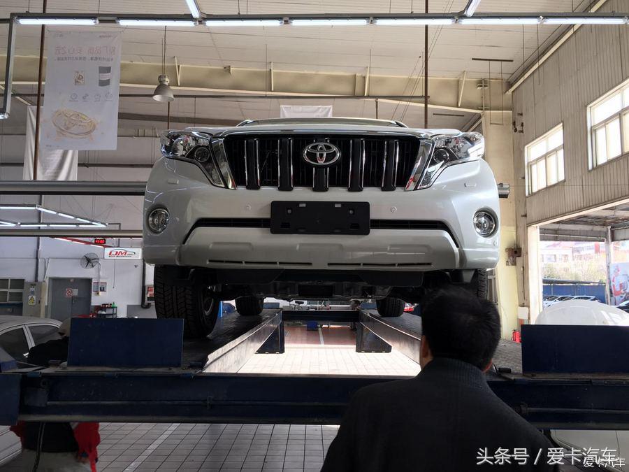 丰田全新普拉多提车作业,一汽丰田普拉多2018款tx配置
