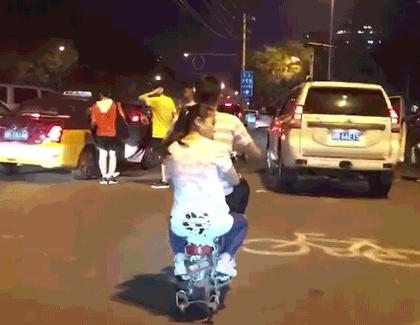 一张能让你相信爱情的图片,从不相信爱情的配图