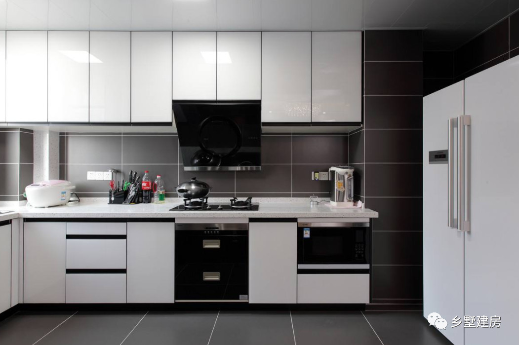 回农村自建房，还不知道厨房尺寸怎么设计？活该你一直被坑！