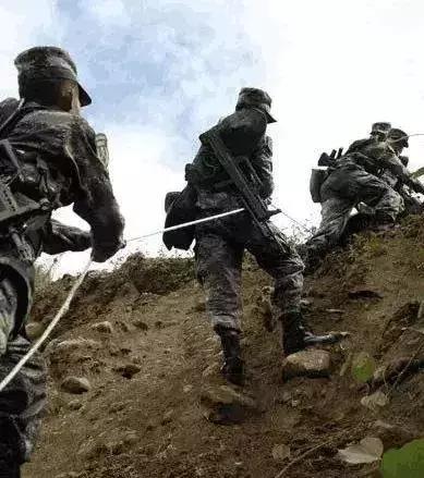 为什么军人待在边疆,边防军人和普通军人的待遇