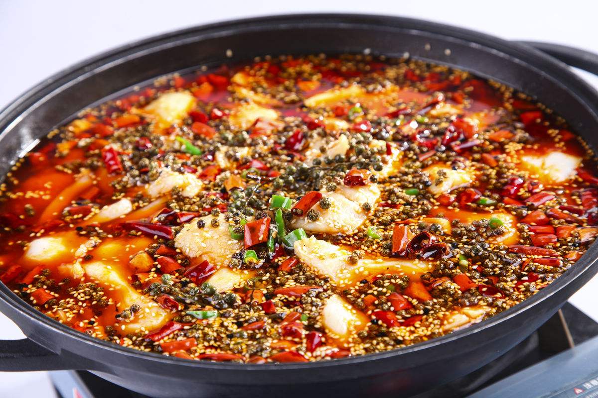 冷锅鱼和火锅鱼的区别,受欢迎的火锅鱼怎么做