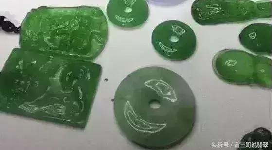 直播间买翡翠卖假翡翠,直播卖翡翠压底货