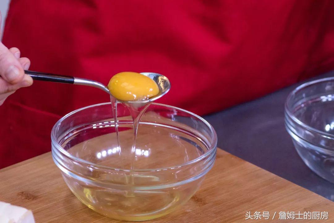 5分钟教你做蟹黄豆腐煲,没有蟹黄的蟹黄炒饭