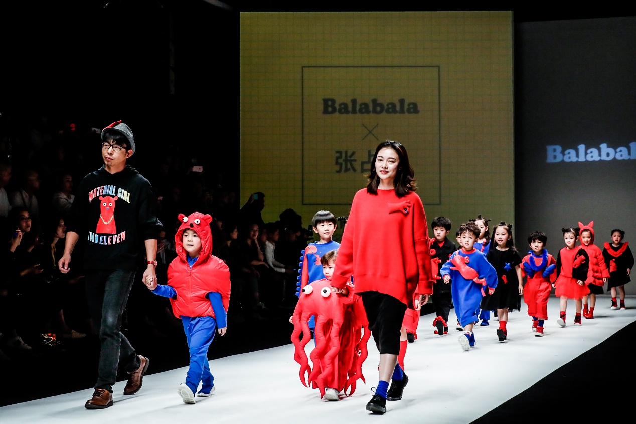 巴拉巴拉迪士尼t恤唐老鸭,巴拉巴拉唐老鸭羽绒服深蓝