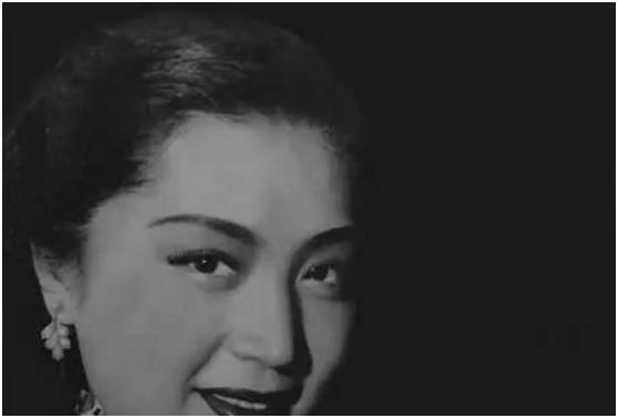 那些年，台湾明星偷渡阳澄湖大闸蟹戏码年年演，竟是孝敬干妈！