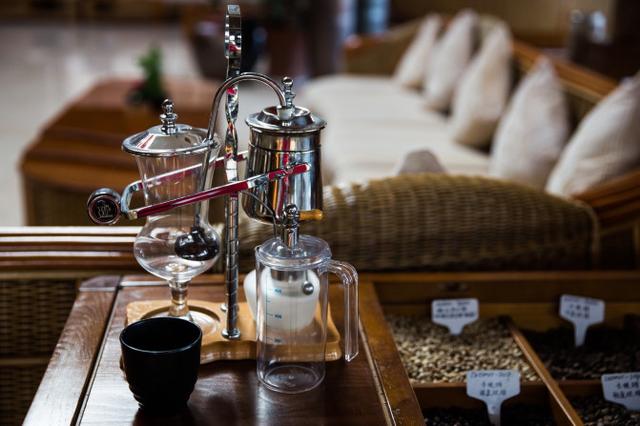 鑽疯姳鍙ら晣鑵惧啿,鑵惧啿鑽疯姳鍙ら晣