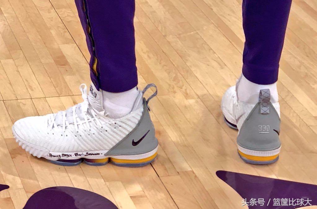 科比篮球秀视频,科比篮球劲爆照片