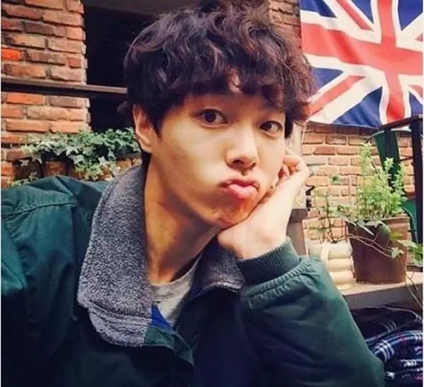 女朋友发型剪坏怎么安慰,发型剪坏了怎么安慰