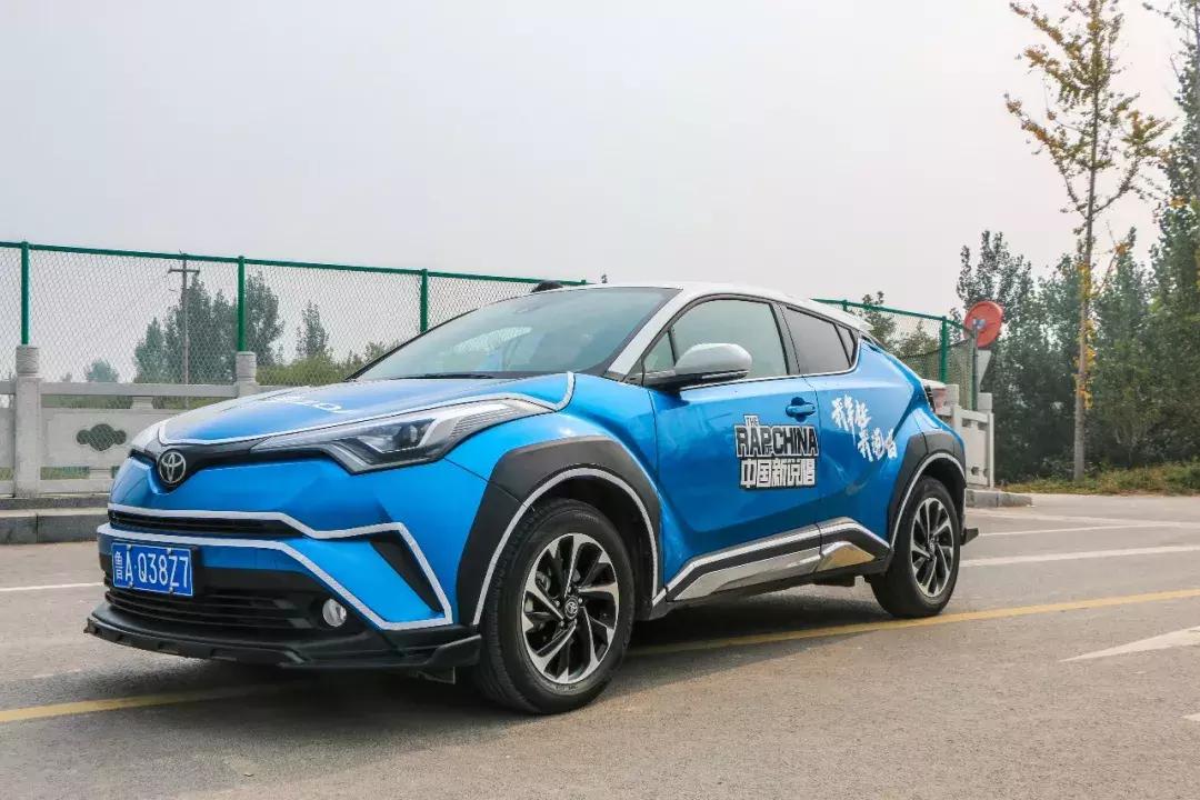 一汽丰田奕泽2.0l奕享版试驾 (2021款奕泽奕享版试驾)