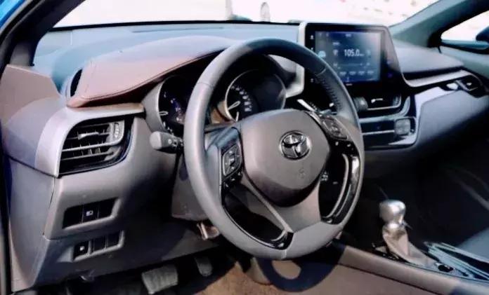 一汽丰田奕泽2.0l奕享版试驾 (2021款奕泽奕享版试驾)