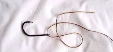 鱼钩绑法怎么绑线都一样长,鱼线绑鱼钩教程最简单绑法