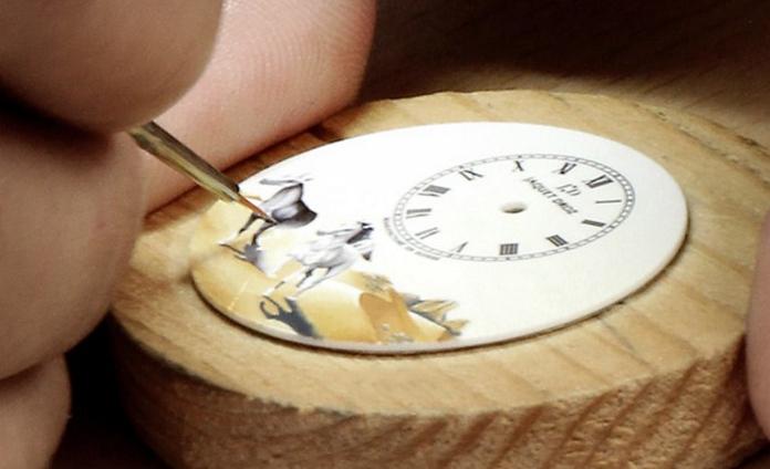 南宁万象城卖的什么品牌手表,广西南宁桂花手表是电子表吗