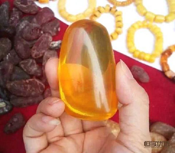 辨别琥珀真假的经验分享,市面上的琥珀都是真的吗