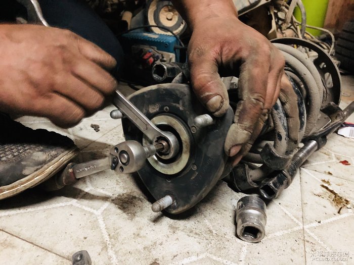 底盘异响的各种各样声音,所有底盘异响的声音