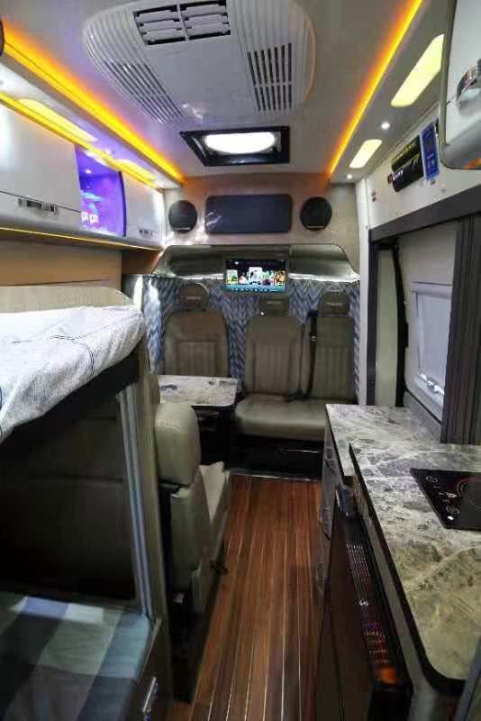 11.24G20杭州房车展——卫航房车新品爆款首发