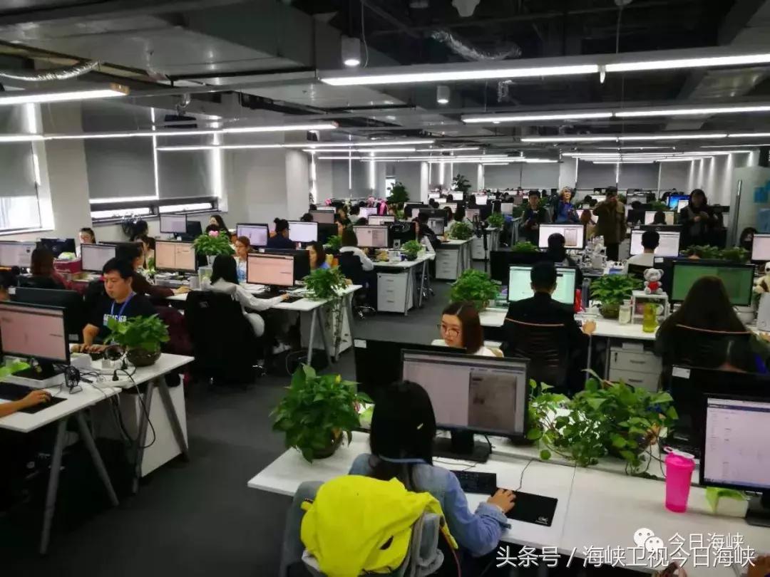 两岸e眼丨新世纪，看渤海湾！天津自贸区实力圈粉两岸记者点赞