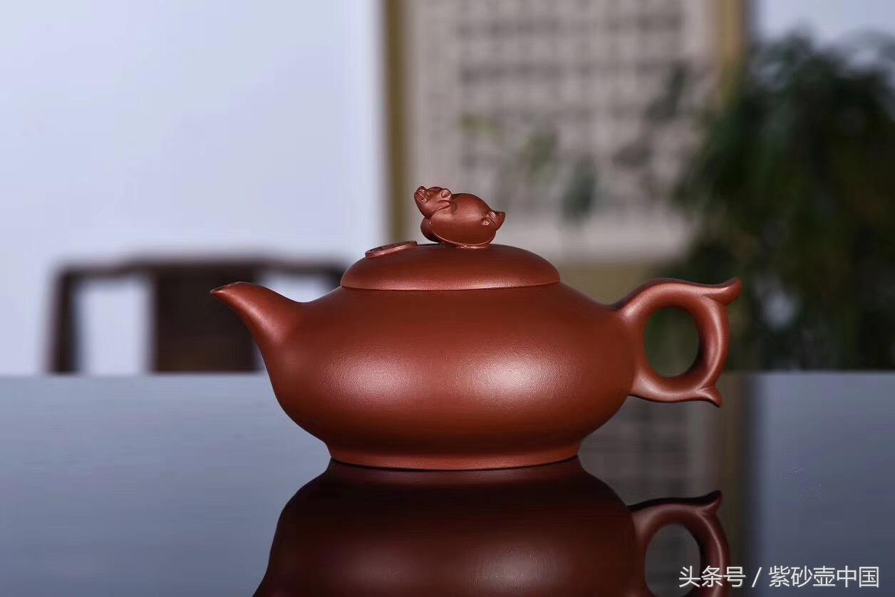 一把手工紫砂壶价格是多少,一把紫砂壶如何估值