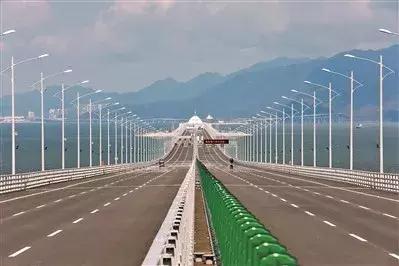 港珠澳大桥为何没有多少车通行,港珠澳大桥7月可以通行了吗