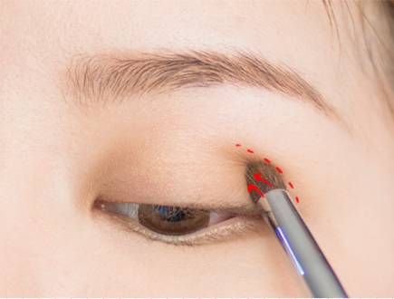 初学化妆如何画眼妆,眼妆初学者怎么化妆好看