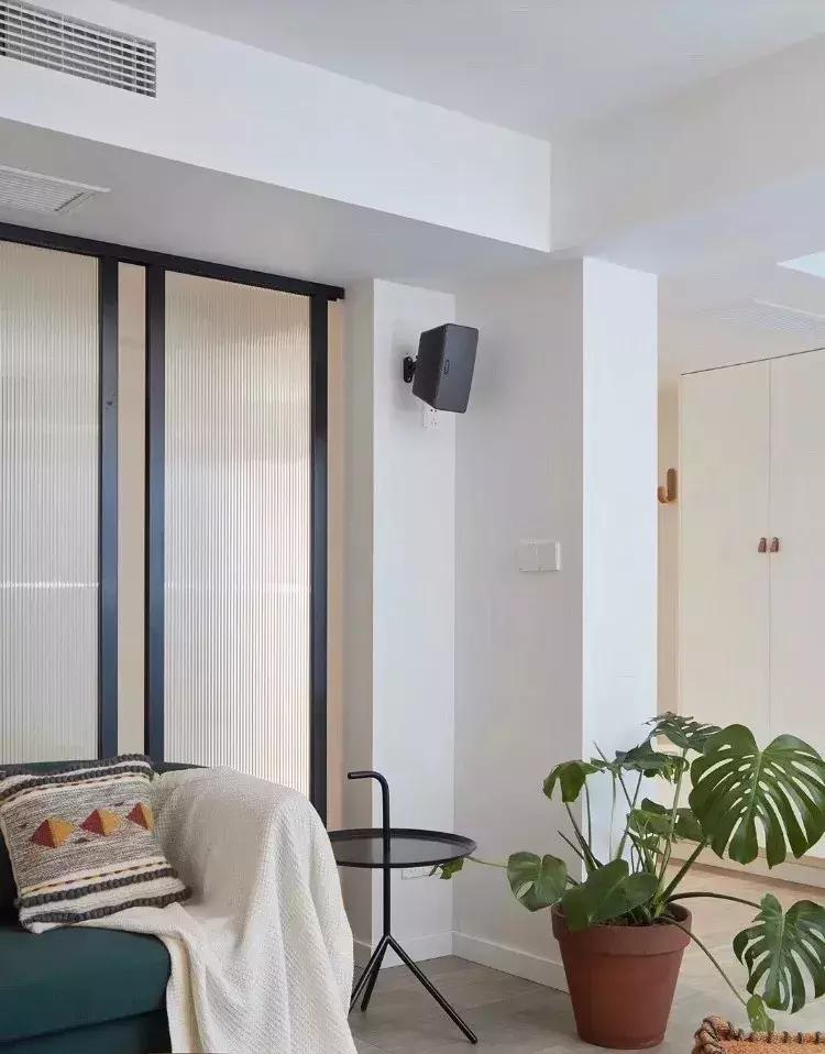 玻璃隔断墙能拆除吗,家里砸了重新装修