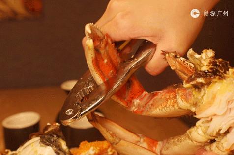 *力暴**日料店，叫我用钳子吃！