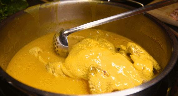 五分钟搞定港式花胶鸡火锅,清汤花胶鸡火锅