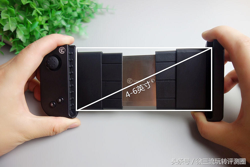 小鸡t6手柄玩吃鸡,小鸡t6游戏手柄