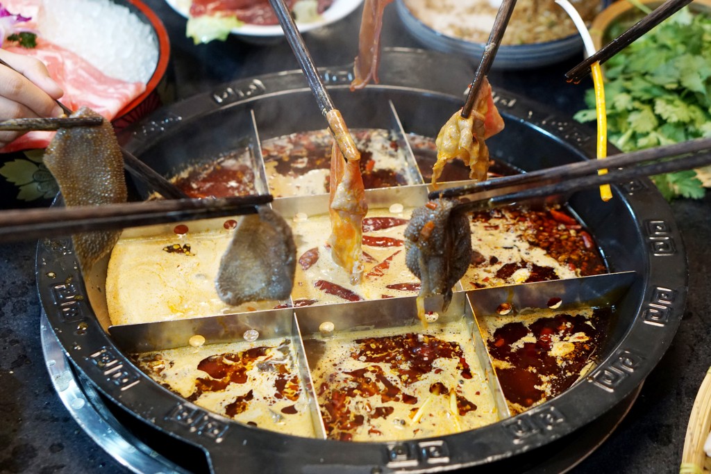 五分钟搞定港式花胶鸡火锅,清汤花胶鸡火锅