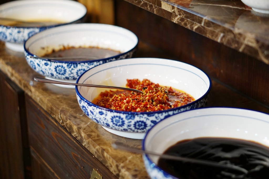 五分钟搞定港式花胶鸡火锅,清汤花胶鸡火锅