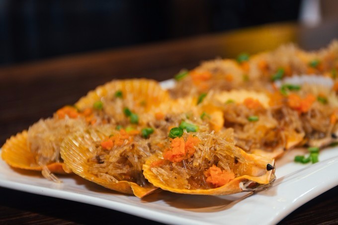 带你到三亚感受不一样的美食美景,三亚旅游必吃的美食清单大全