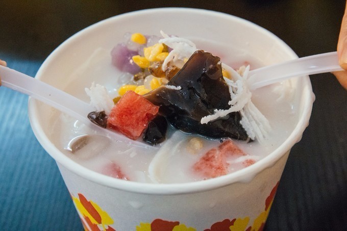 带你到三亚感受不一样的美食美景,三亚旅游必吃的美食清单大全