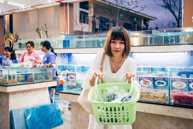 带你到三亚感受不一样的美食美景,三亚旅游必吃的美食清单大全