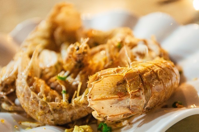 带你到三亚感受不一样的美食美景,三亚旅游必吃的美食清单大全